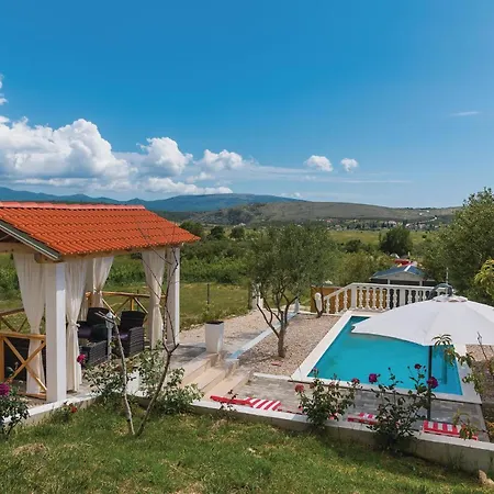 One-bedroom In Danilo Danilo Biranj