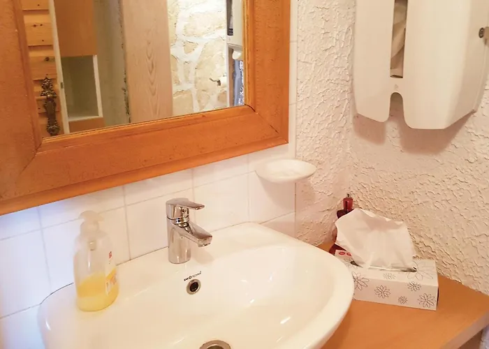 בית נופש One-bedroom In Danilo *